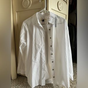 Women’s oversized white button down